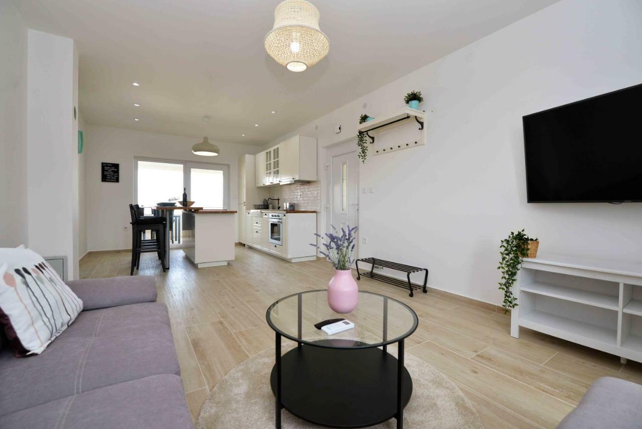 Apartments Enida 베티나 외부 사진